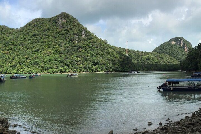 Langkawi Archipelago Jet Ski Tour Including Dayang Bunting Island