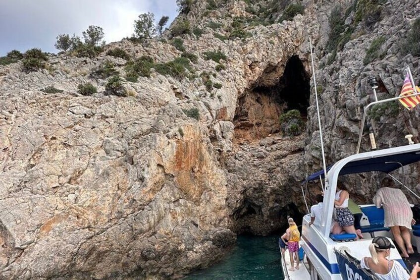 Mallorca Boat Trip inc Drinks, Food, SUP & Snorkel