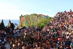 Uluwatu Temple Sunset and Kecak Fire Dance