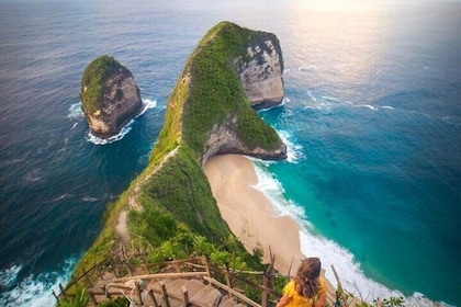 West Nusa Penida Full-Day Private Tour with Snorkelling