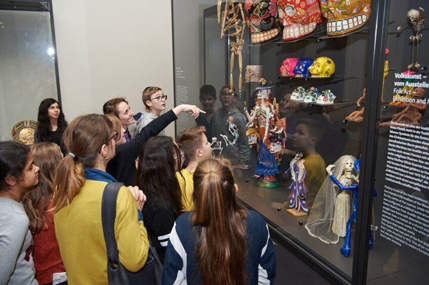 Skip the Line: Weltmuseum Wien Ticket