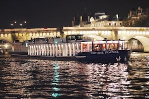 Paris Seine River Cruise with 3-Course Dinner on board CAPITAINE FRACASSE
