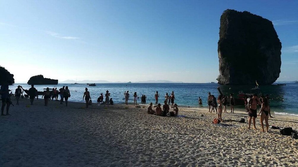 Snorkeling and Sunset Krabi 7 Islands Tour by Big Boat