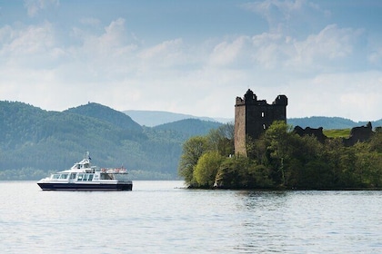 Sightseeingcruise op Loch Ness