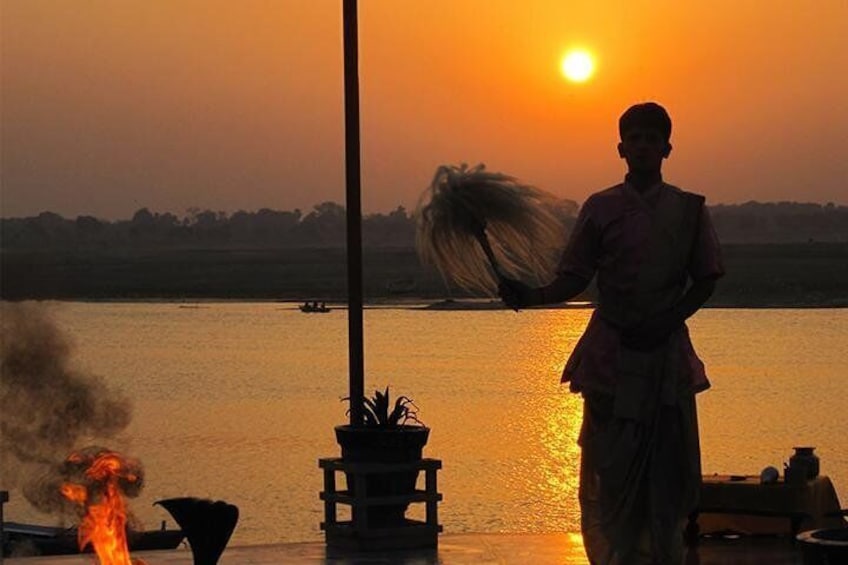 Early morning Ganga Arti