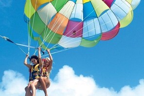 Parasailing at Ile aux Cerfs