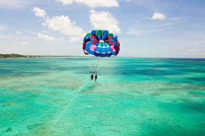 Parasailing Adventure from Providenciales in Turks and Caicos