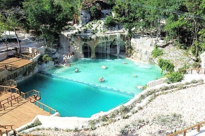 蓬塔卡納景觀公園和 Hoyo Azul 全日門票