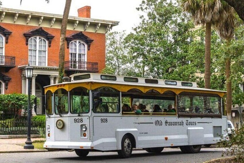 Narrated Historic Savannah Sightseeing Trolley Tour