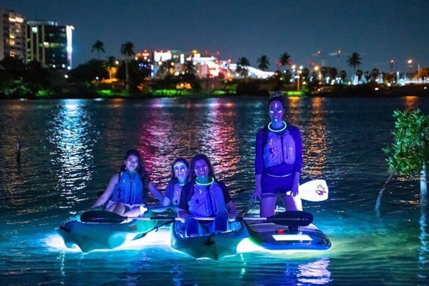 LED Night Kayak - Condado Lagoon - Guided Excursion