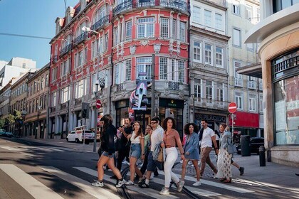 Disfrute del encanto de Oporto: Visita a pie guiada de 3 horas