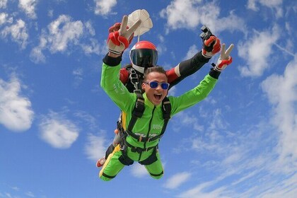 Tandem Skydiving Algarve 10.000ft — 3500m