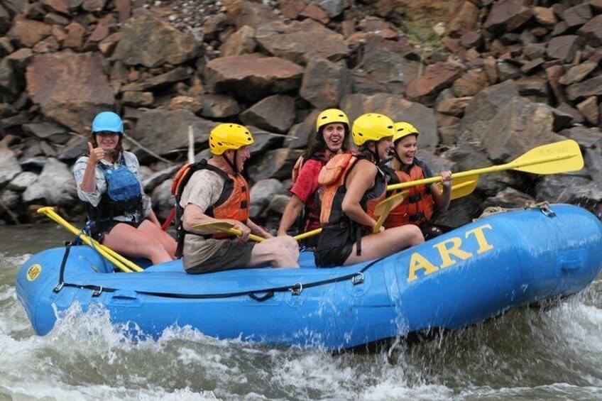 Intermediate Bighorn Sheep Canyon Whitewater Rafting Trip