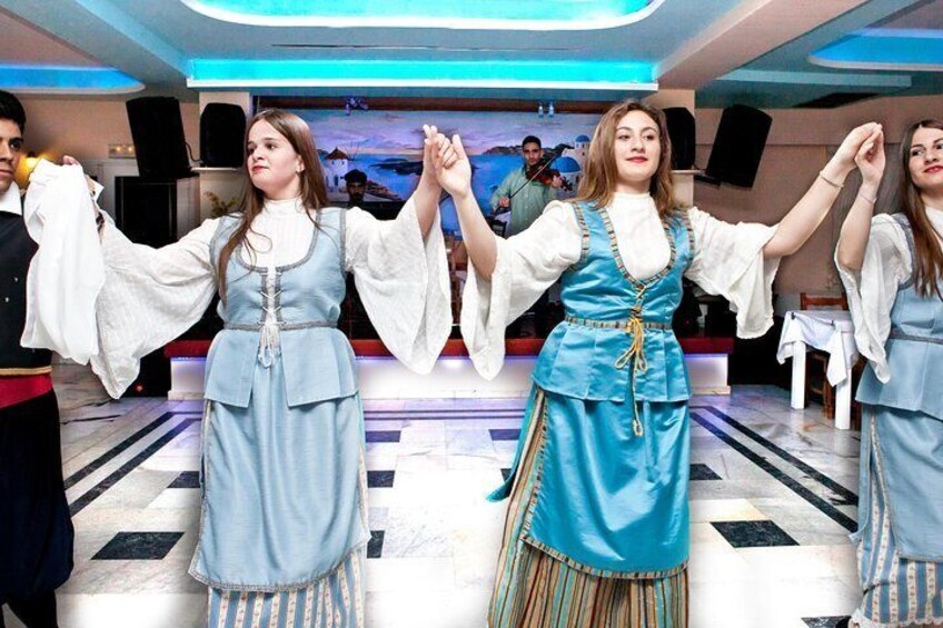 Traditional Greek Night live Music & Dinner Show in Santorini