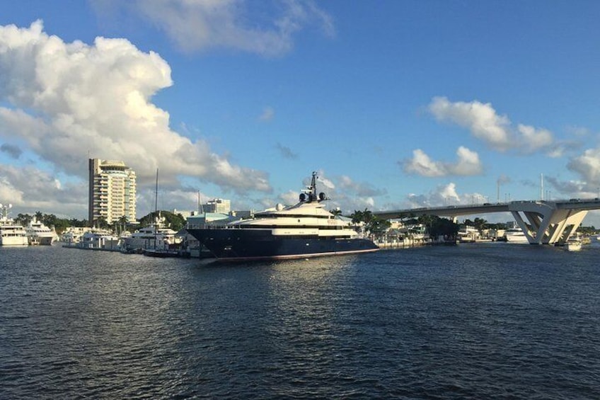 90-Minute Narrated Sightseeing Cruise in Fort Lauderdale