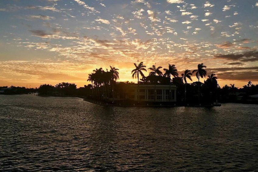 90-Minute Narrated Sightseeing Cruise in Fort Lauderdale