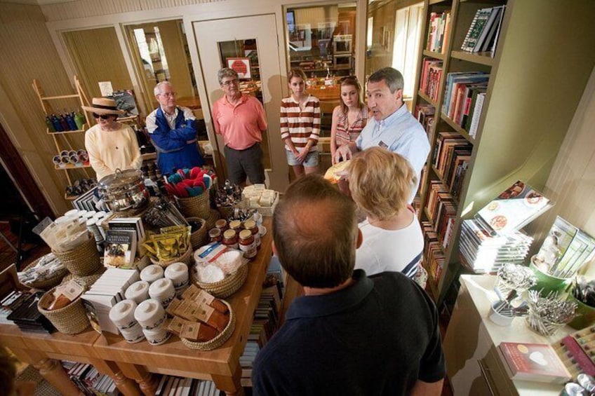 John LaVerne giving the culinary tour. 