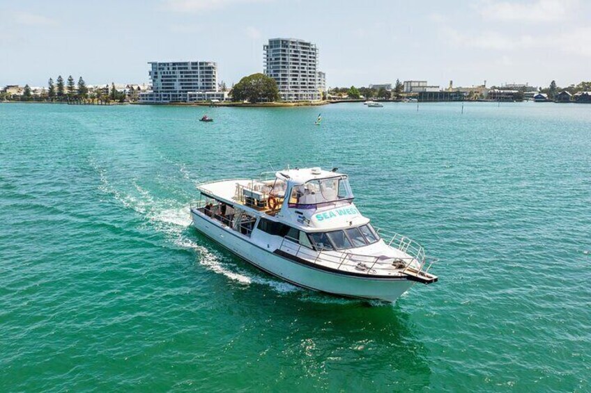 Mandurah Wild Seafood Adventure Cruise