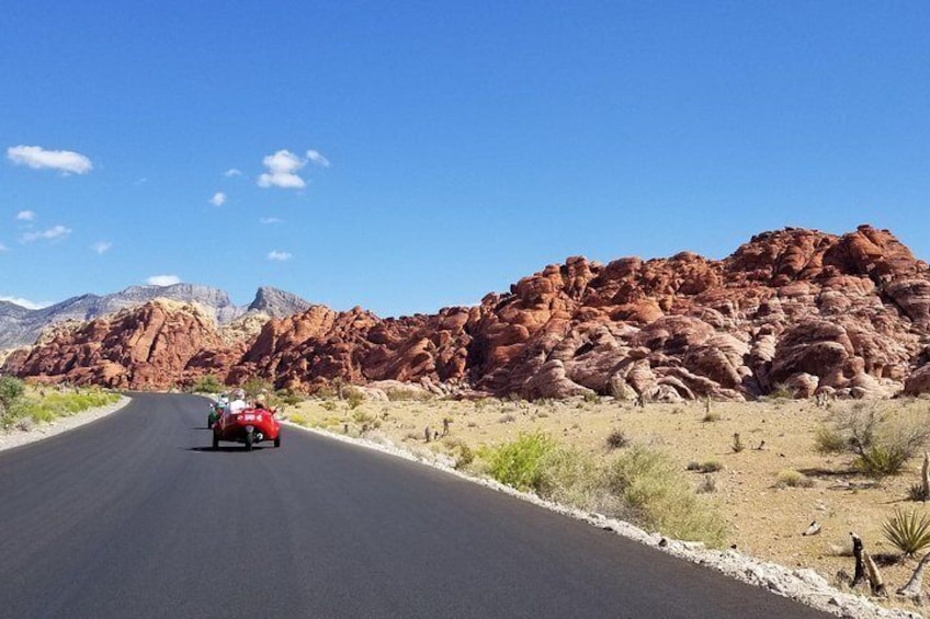Scooter Car Tour of Red Rock Canyon with Transport from Las Vegas