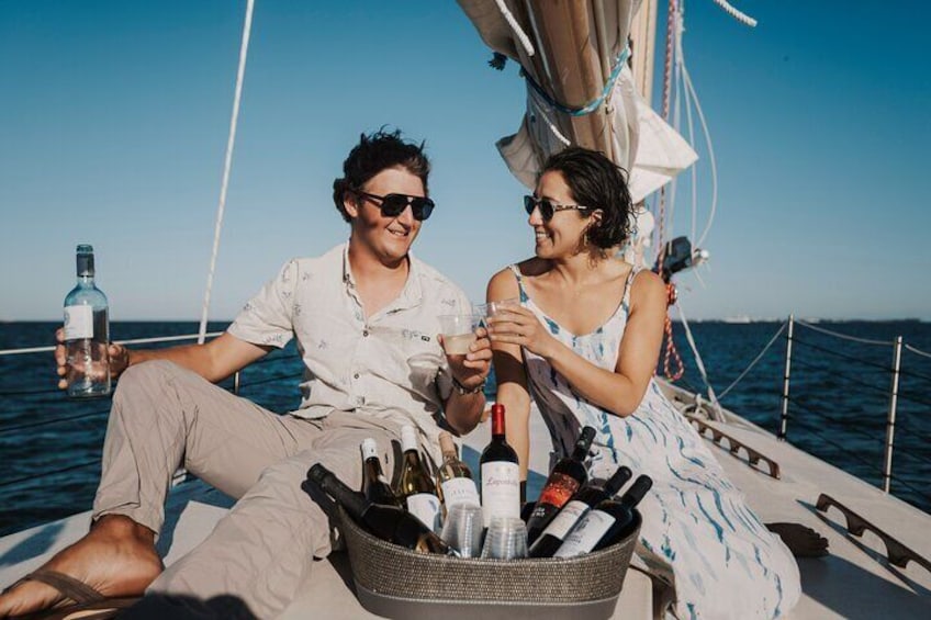 Key West Small-Group Sunset Sail with Wine