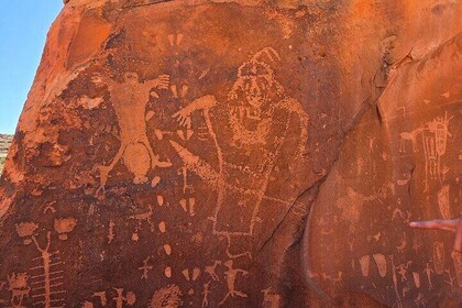 Moab Private Petroglyph Scenic Tour