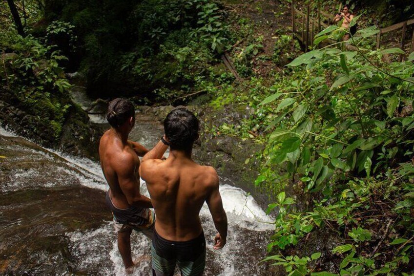 10 Hidden Waterfalls With Local Cuisine