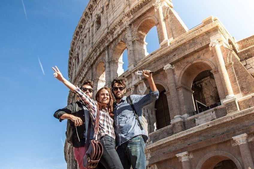 Colosseum tour with Archaeologist - skip the line