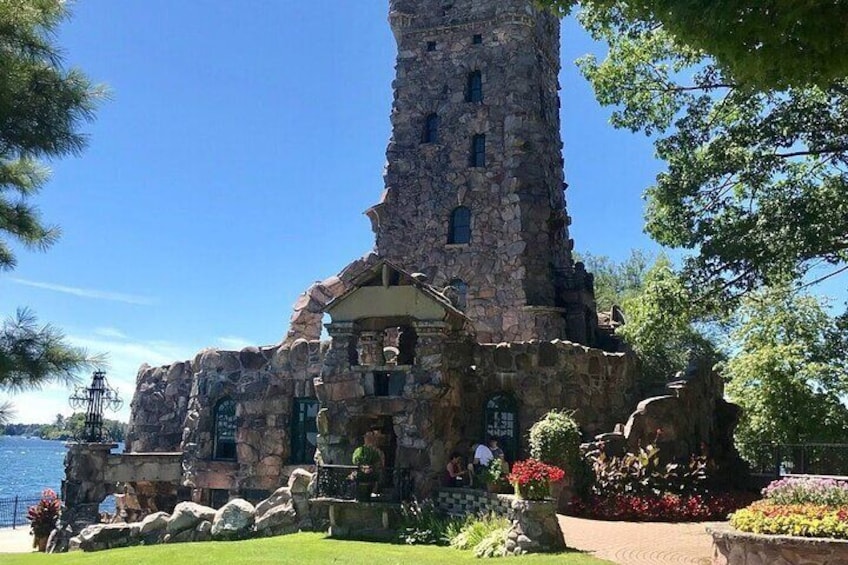 Playhouse Boldt Castle