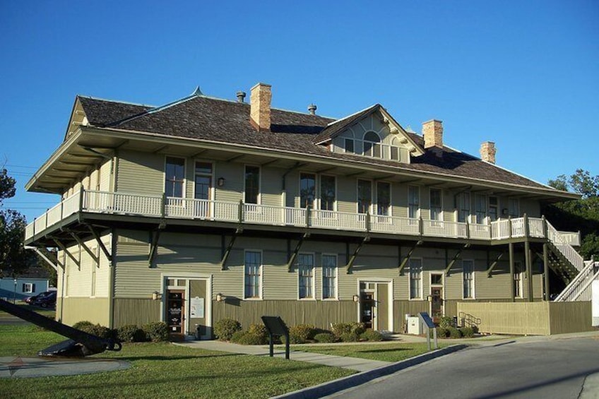 Tour of Pensacola's Landmarks