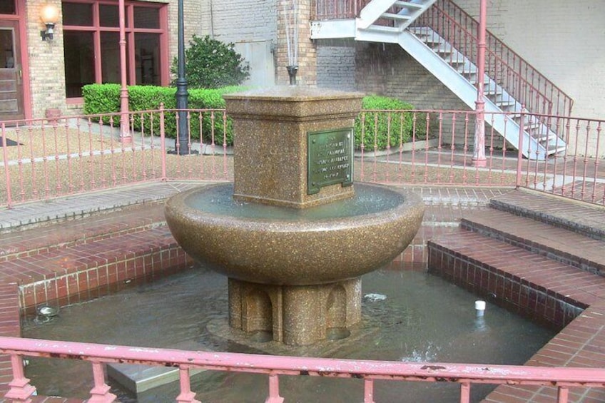 Tour of Pensacola's Landmarks