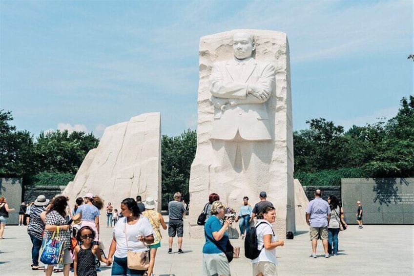 DC in a Day: 10+ Monument Stops, Seasonal Potomac River Cruise & Hotel Pick-Up