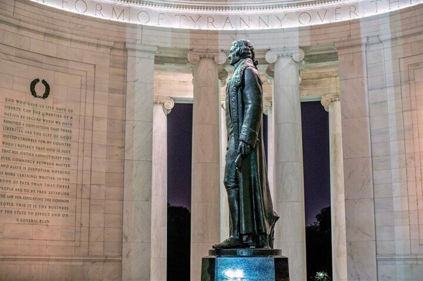 DC in a Day: 10+ Monument Stops, Seasonal Potomac River Cruise & Hotel Pick-Up