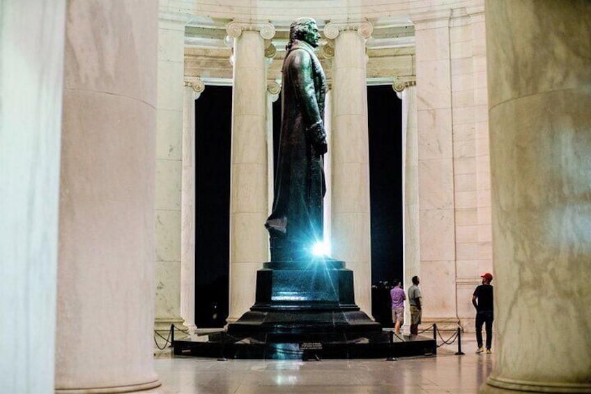 DC in a Day: 10+ Monument Stops, Seasonal Potomac River Cruise & Hotel Pick-Up