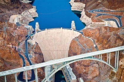 3-Hour Hoover Dam Small Group Mini Tour from Las Vegas