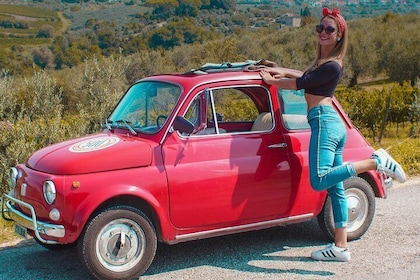 Visite en Fiat 500 d'époque au départ de Florence : Découvrez le vin toscan