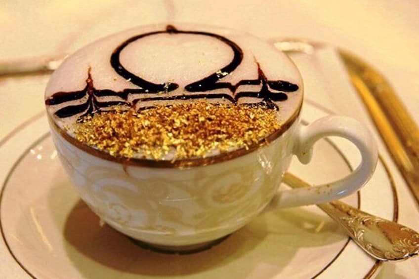 Le Cafe at Emirates Palace