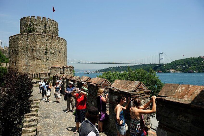 Bosphorus Strait and Black Sea Day Cruise from Istanbul