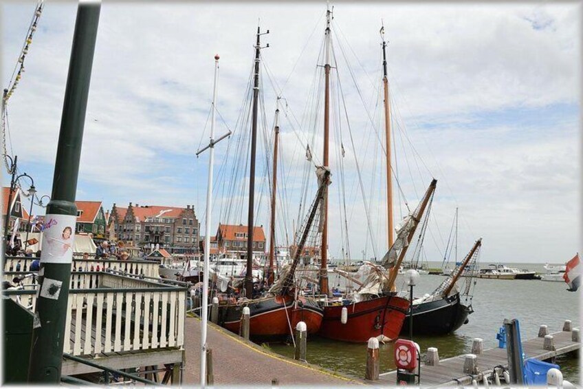 Private tour to the Windmills, Volendam and Marken from Amsterdam