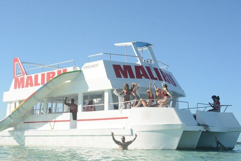 Malibu Party Boat with DJ