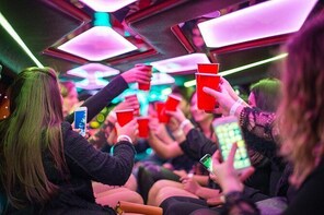 Limo Ride to Hollywood Clubs