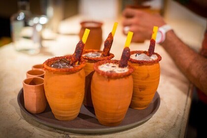 Eten & Mixologie Tour: Tequila, Taco's, Mezcal en Agave Cocktails