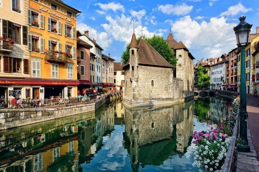 Annecy and the Palais de l'Isle