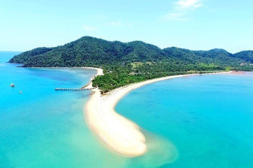 Dunk Island Round-Trip Water Taxi Transfer from Mission Beach