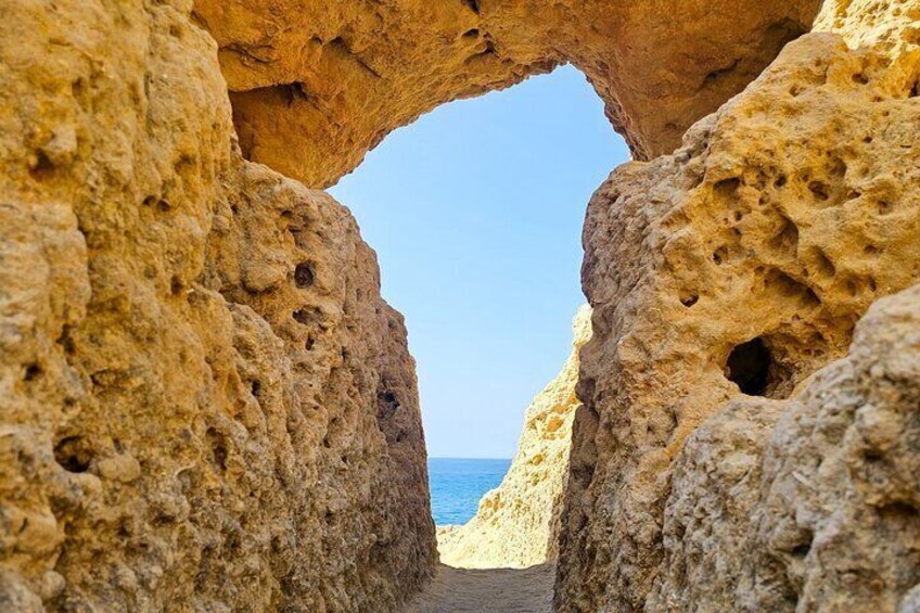 From Faro: Visit Benagil Cave, Marinha Beach, Algar Seco & More