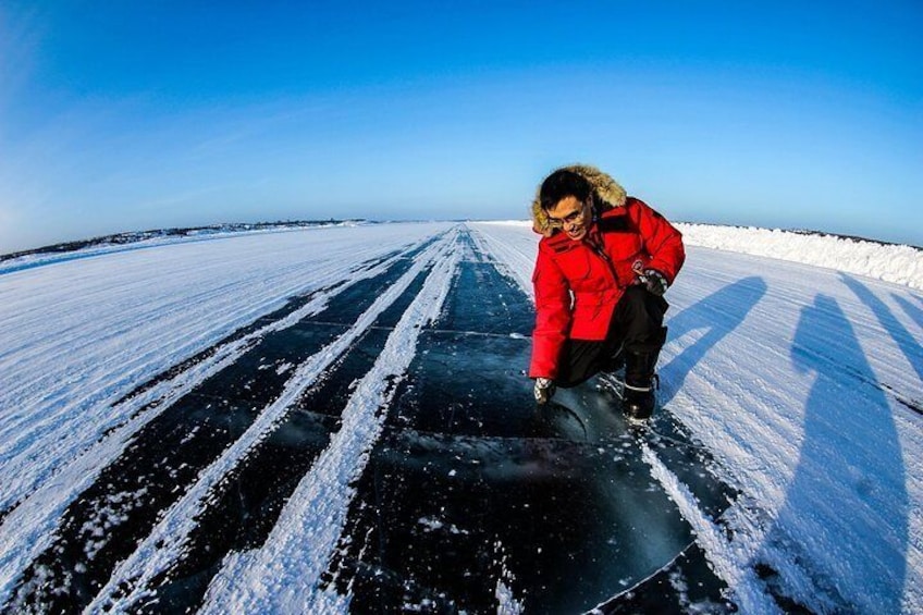 Dettah Ice Road