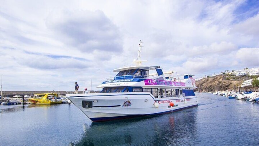 Water Taxi: Puerto del Carmen - Puerto Calero