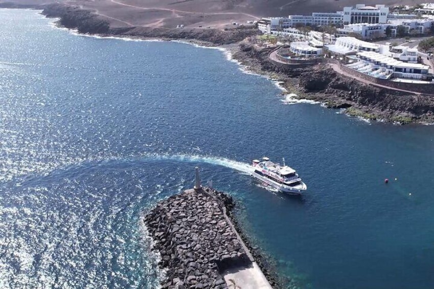 Water Taxi: Puerto del Carmen - Puerto Calero