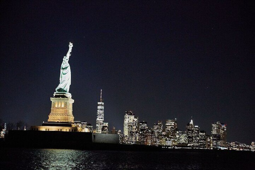 New York Harbor Live Holiday Jazz Cruise