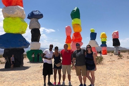 3 Hour Hoover Dam Mini Tour and Seven Magic Mountains Small Group Combo Tou...