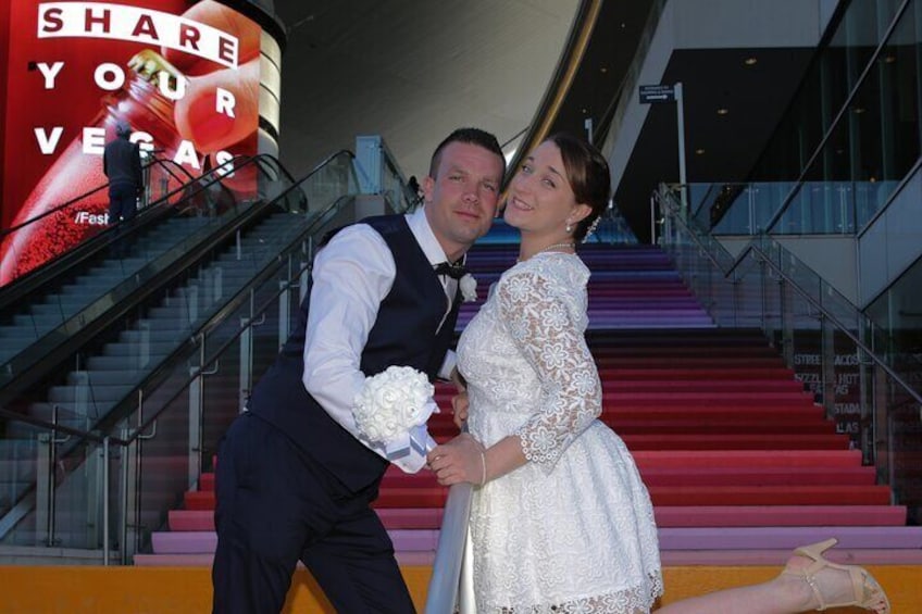 Las Vegas Sign Wedding and Rolls Royce Photo Tour Combo